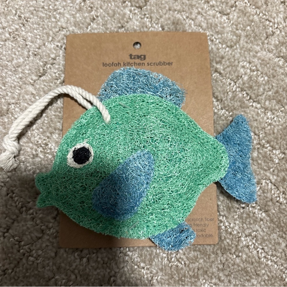 Tag Fish Kitchen Loofah Scrubber